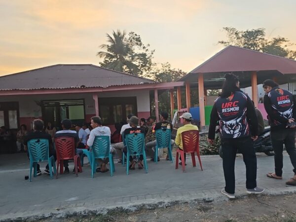 Patroli Cipta Kondisi, URC Polres Bolmong Ajak Warga Jaga Kamtibmas