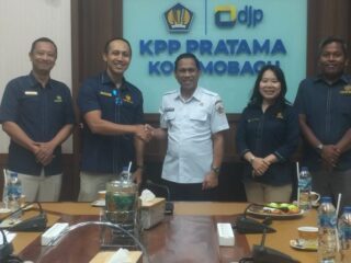 Wali Kota Weny Gaib Datangi KPP Pratama Kotamobagu, Pastikan Data Perpajakan Akurat