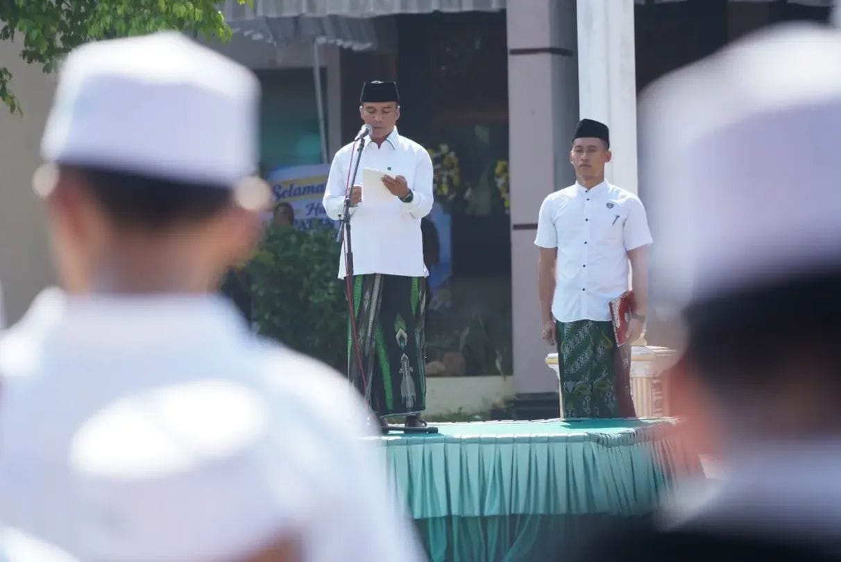 Bupati Bangkalan Ajak Santri Kuasai Teknologi dan Jaga Akhlak Menuju Indonesia Emas