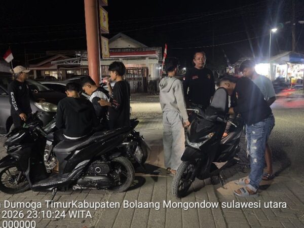 Jaga Malam Minggu Tetap Kondusif, Tim URC Polres Bolmong Sisir Dumoga Timur