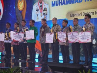Kotamobagu Raih Penghargaan Pengelolaan Sampah dan Lingkungan Asri Regional Sulawesi