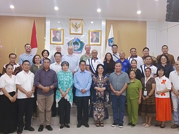 Wali Kota Bitung Hengky Honandar Jamui Delegasi MARPOLEX 2026 di Rumah Dinas